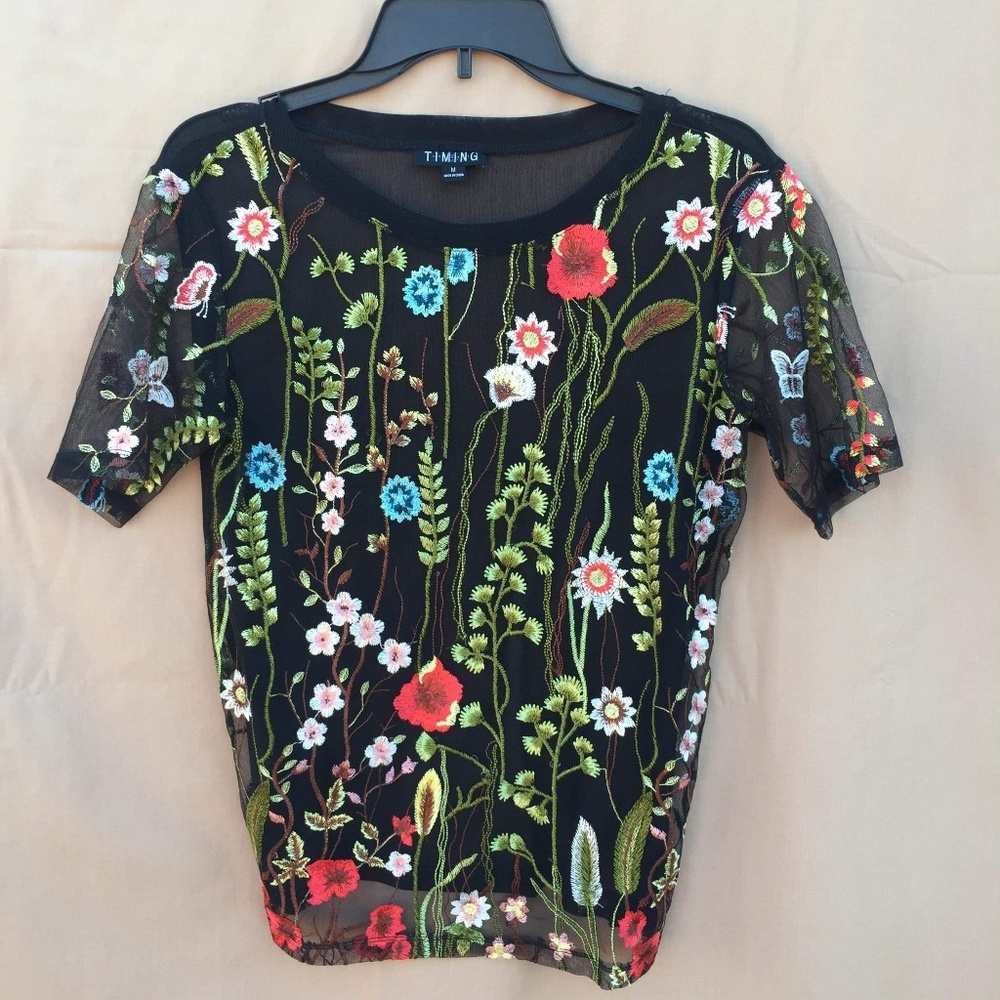 Timing embroidered shirt